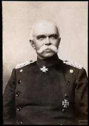 Portrait de Georg (Georges) Leo Graf von Caprivi de Caprera de Montecuccoli (1831-1899)